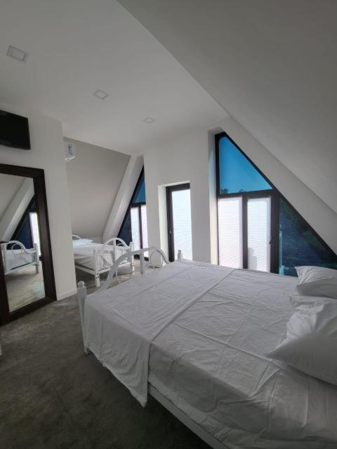 Viva Hotel Gabala With Sauna, Pool, Waterfall And Fireplace المظهر الخارجي الصورة